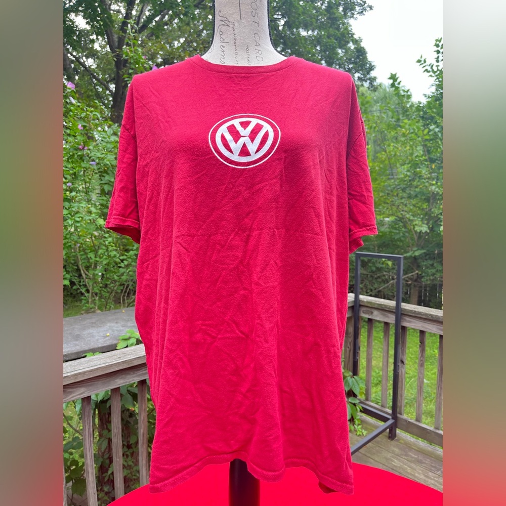 Volkswagen Red Men's Short Sleeve Tee